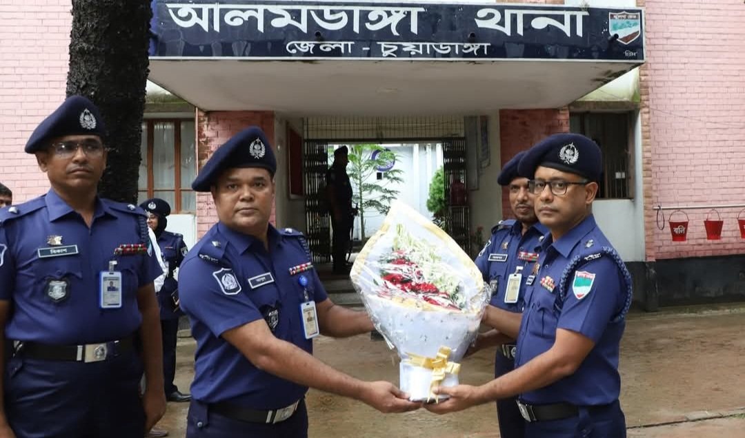 আলমডাঙ্গা থানা বার্ষিক পরিদর্শন করলেন পুলিশ সুপার, চুয়াডাঙ্গা