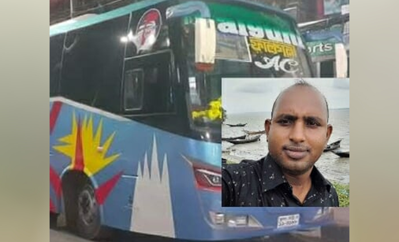 বাগেরহাটে মহাসড়কে ফাল্গুনি পরিবহনের বাসের নিচে মোটরসাইকেল চাপায় ঠিকাদার নিহত