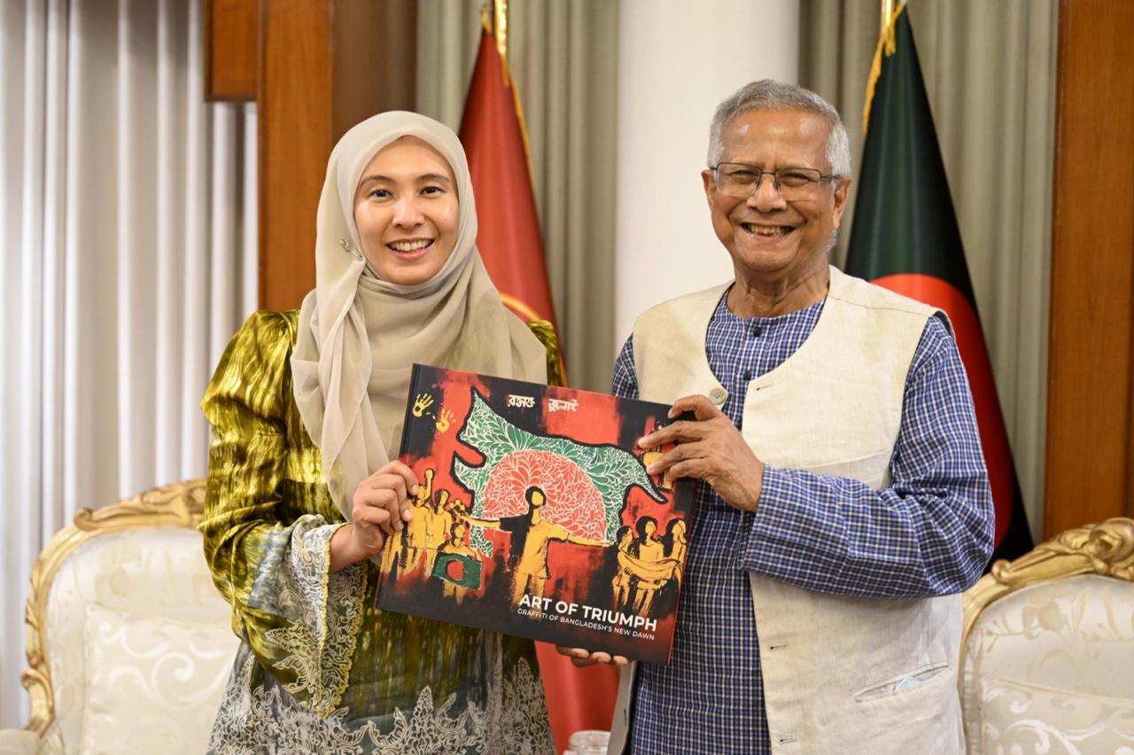 বাংলাদেশের আসিয়ান সদস্যপদ লাভের জন্য মালয়েশিয়ার সমর্থন কামনা করেছেন প্রধান উপদেষ্টা