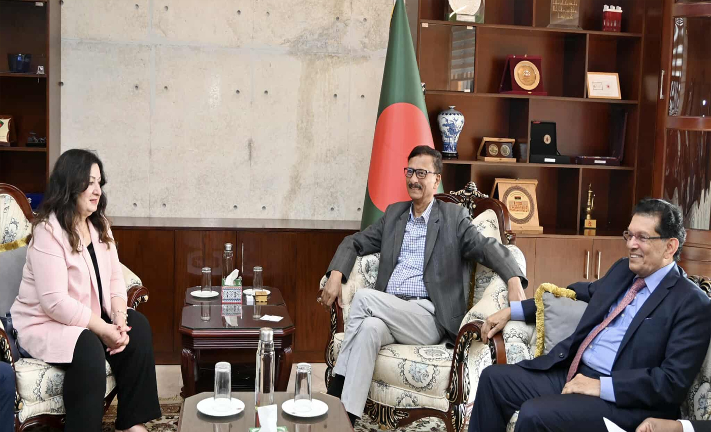 কানাডার সংসদ সদস্যদের একটি প্রতিনিধি দল পররাষ্ট্র উপদেষ্টার সাথে সাক্ষাৎ করেছে