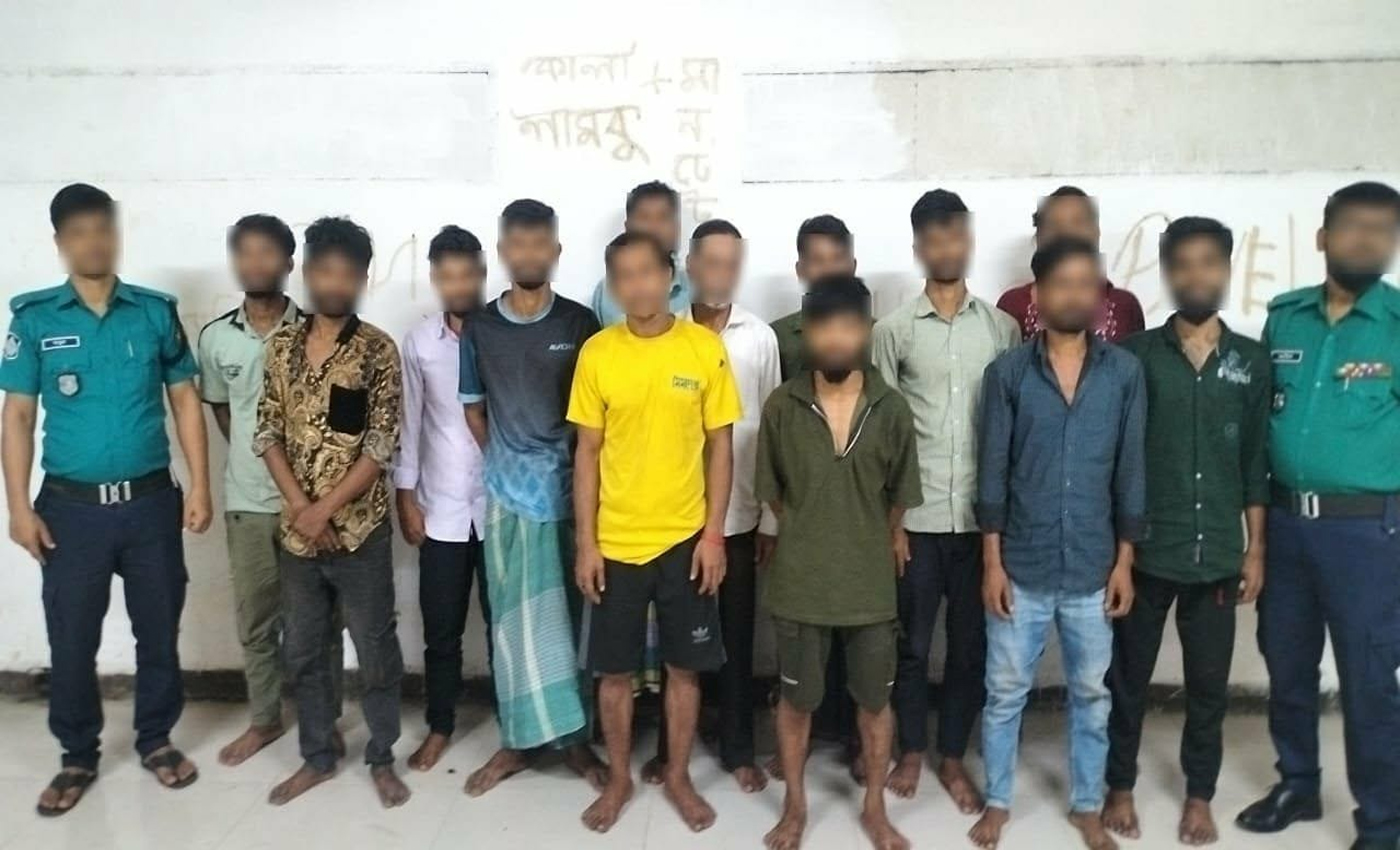 মোহাম্মদপুর থানা পুলিশের বিশেষ অভিযানে বিভিন্ন অপরাধে জড়িত ১৪ জন গ্রেফতার