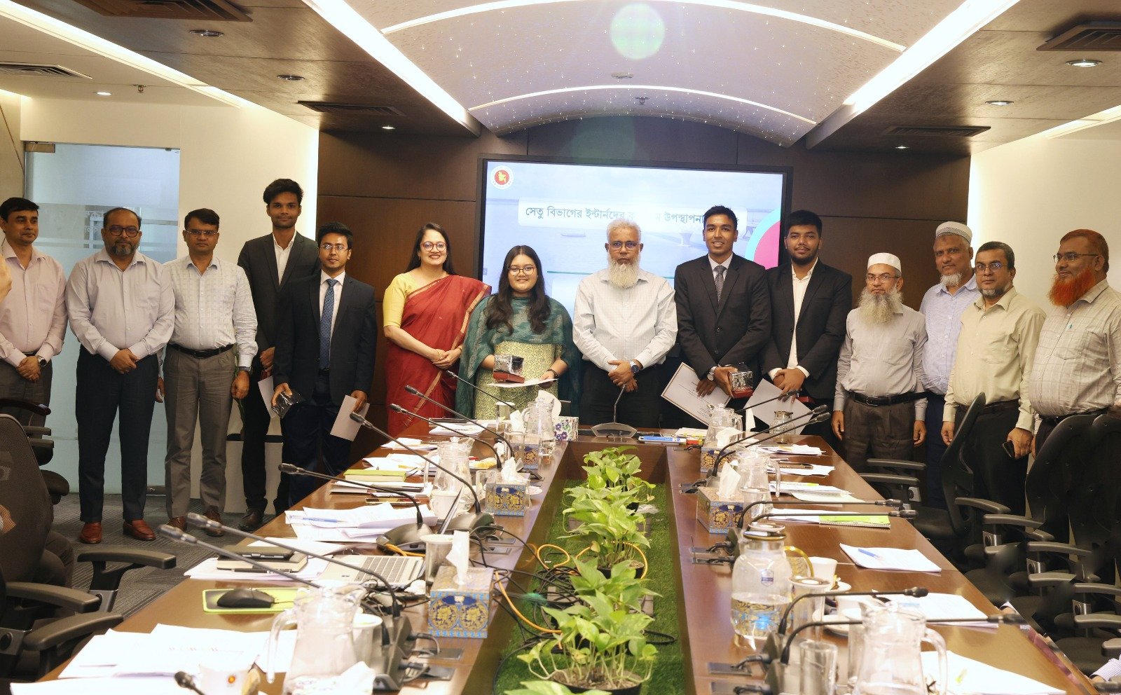 সেতু বিভাগে ০৫(পাঁচ)জন তরুণ ইন্টার্নের ইন্টার্নশিপ সম্পন্ন