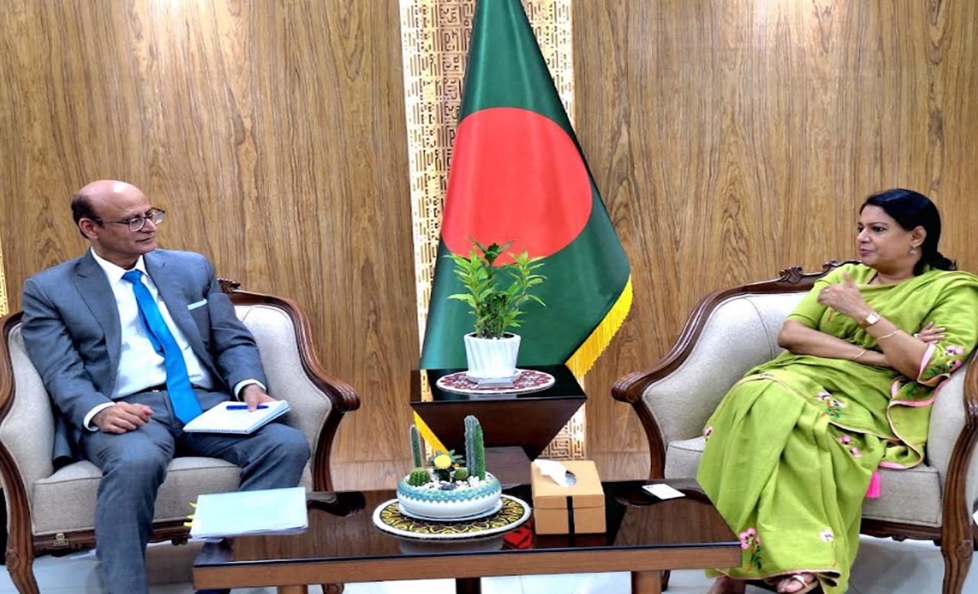 পরিবেশ উপদেষ্টার সঙ্গে এডিবির উচ্চপর্যায়ের প্রতিনিধিদলের বৈঠক