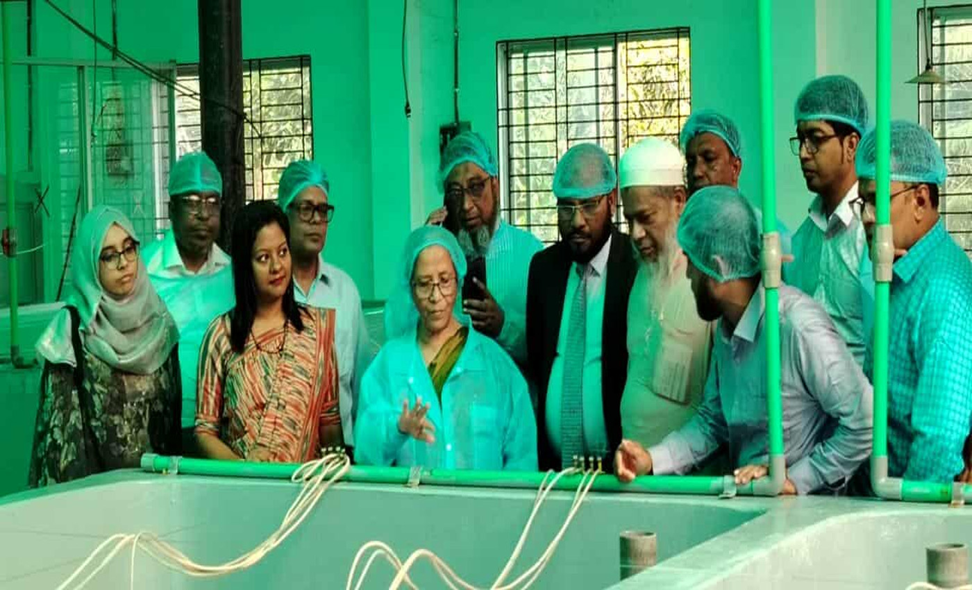 নিরাপদ ফিড নিশ্চিতেই টেকসই মৎস্যখাত : প্রাণিসম্পদ উপদেষ্টা