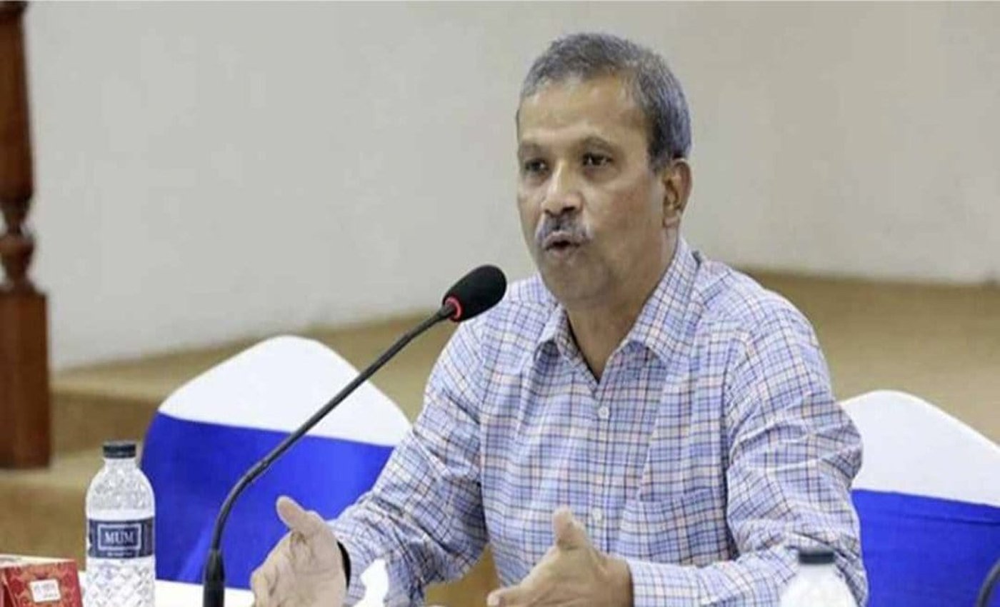 ভারতে না যাওয়ার সিদ্ধান্তকে স্বাগত জানালেন আসিফ নজরুল।