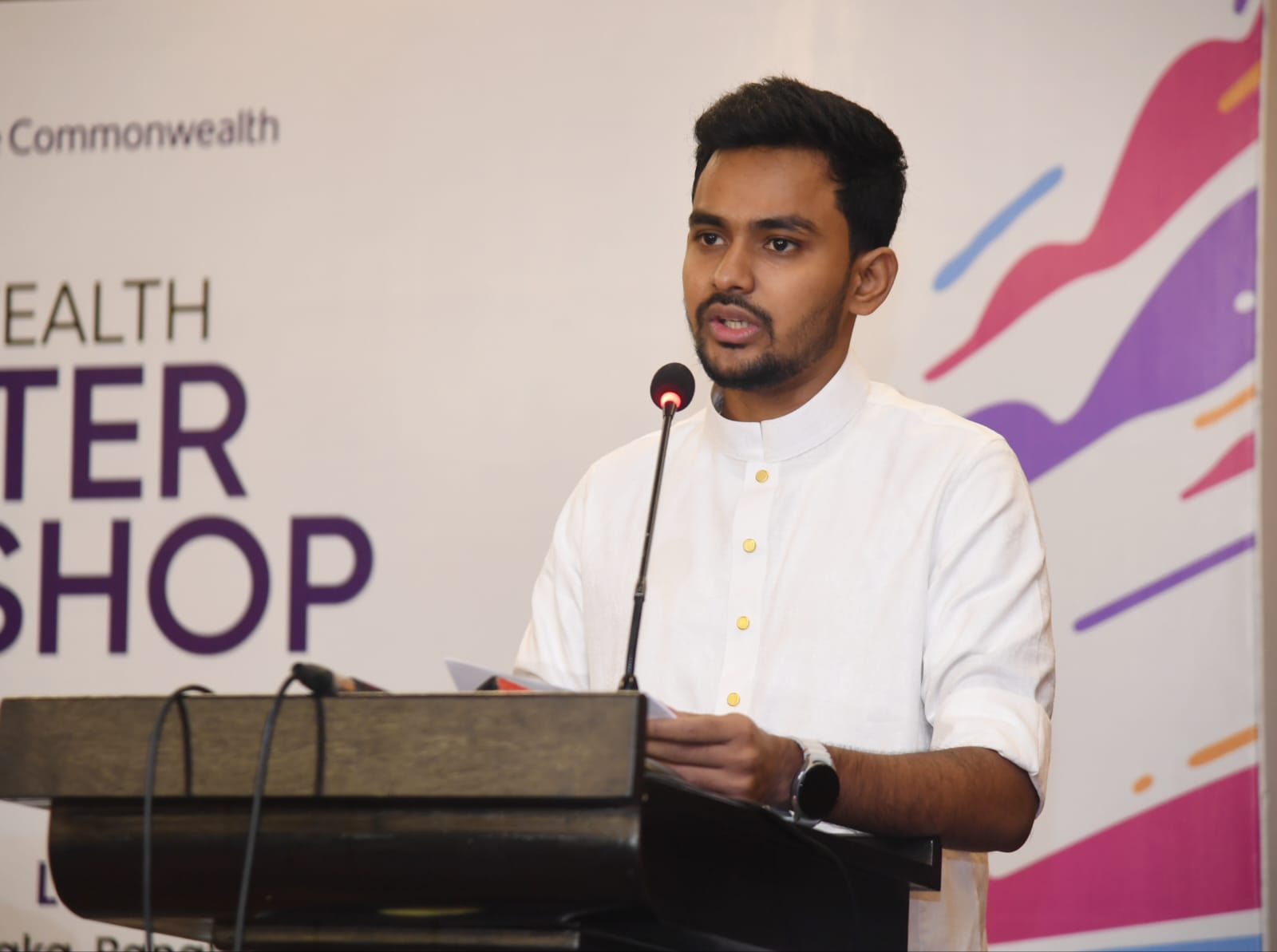 কমনওয়েলথ চার্টার কর্মশালার উদ্বোধন করলেন উপদেষ্টা আসিফ মাহমুদ।