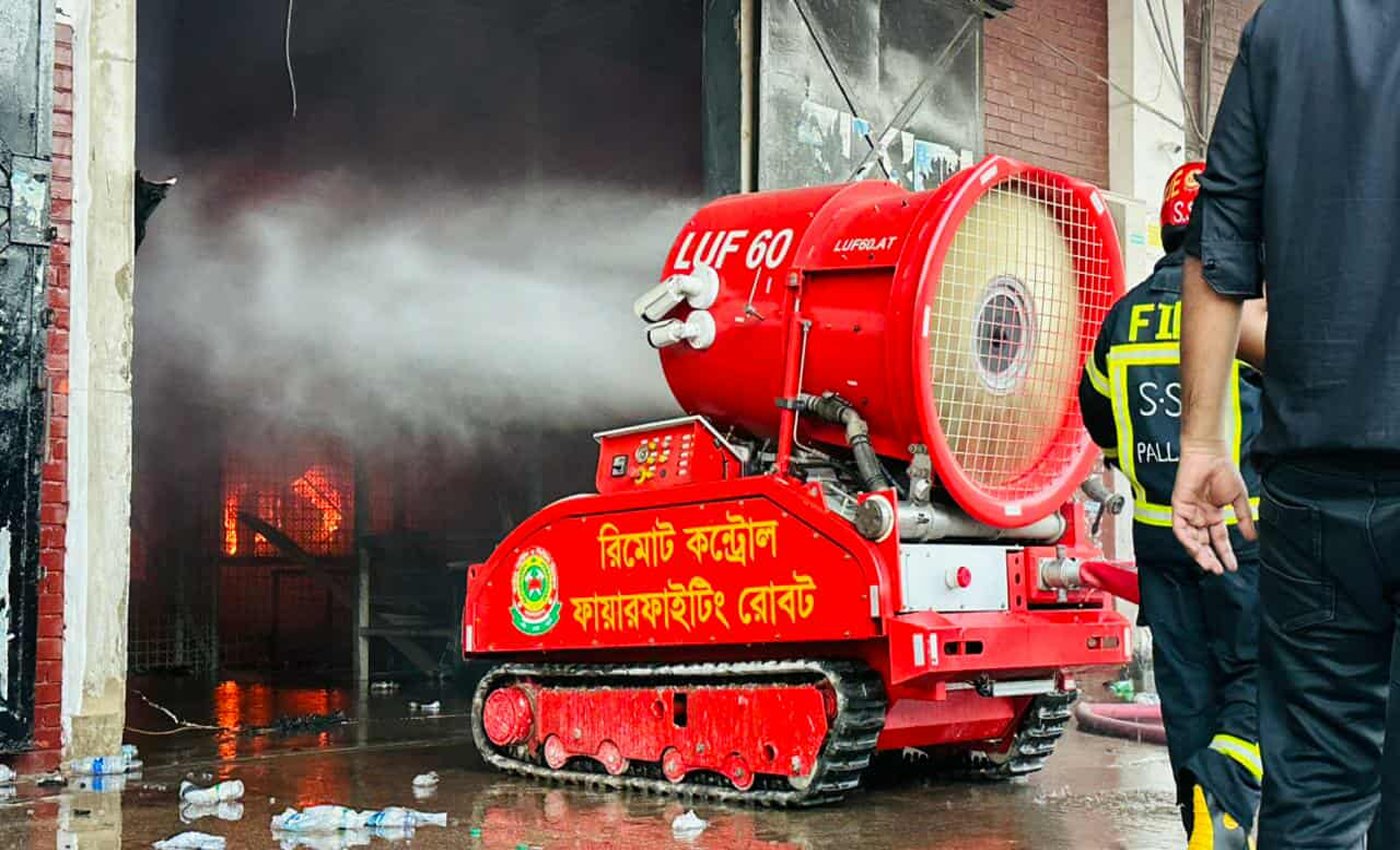 বিমানবন্দরে অগ্নিকাণ্ড পরিস্থিতি সম্পূর্ণ নিয়ন্ত্রণে