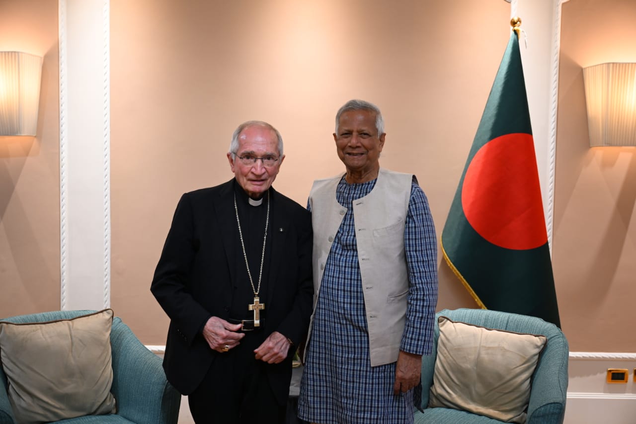 উরুগুয়ের পররাষ্ট্রমন্ত্রী রোমে বাংলাদেশের প্রধান উপদেষ্টার সাথে সাক্ষাৎ করেন।