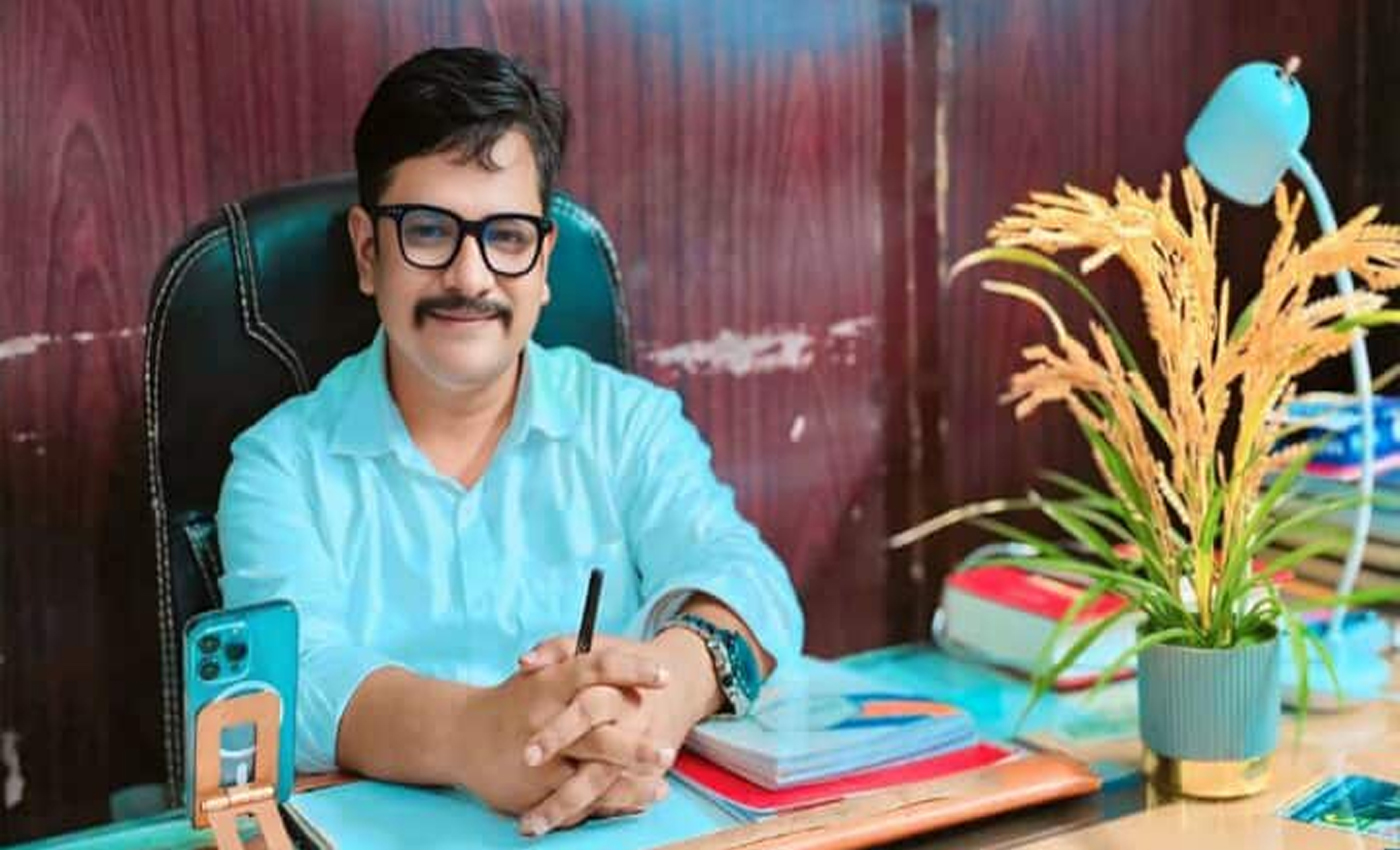 সাবেক বিএনপি নেতা বললেন, দেশে ফিরবেন শেখ হাসিনা