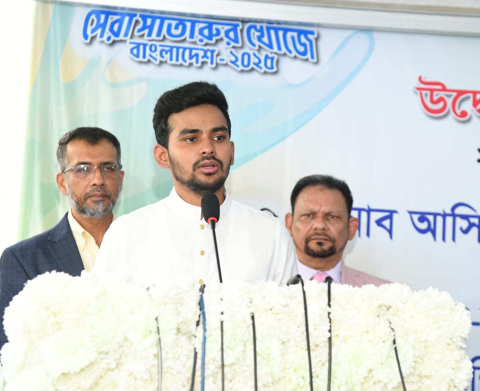 সেরা সাঁতারুর খোঁজে বাংলাদেশ -২০২৫, প্রতিযোগিতার উদ্বোধন করলেন ক্রীড়া উপদেষ্টা আসিফ মাহমুদ