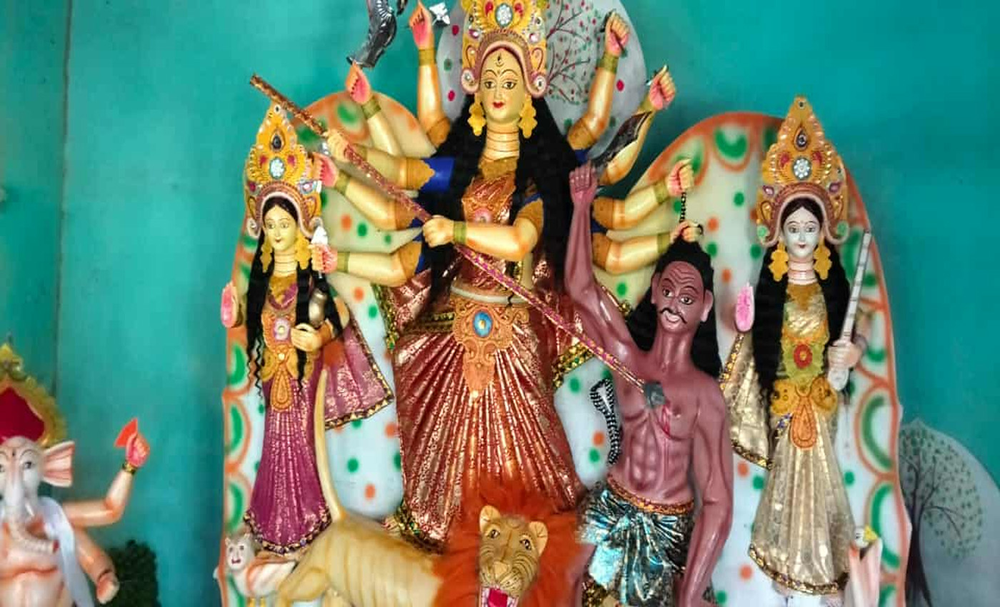 মধ্যনগর উপজেলায় ৩২ মণ্ডপে শারদীয় দুর্গাপূজা শুরু