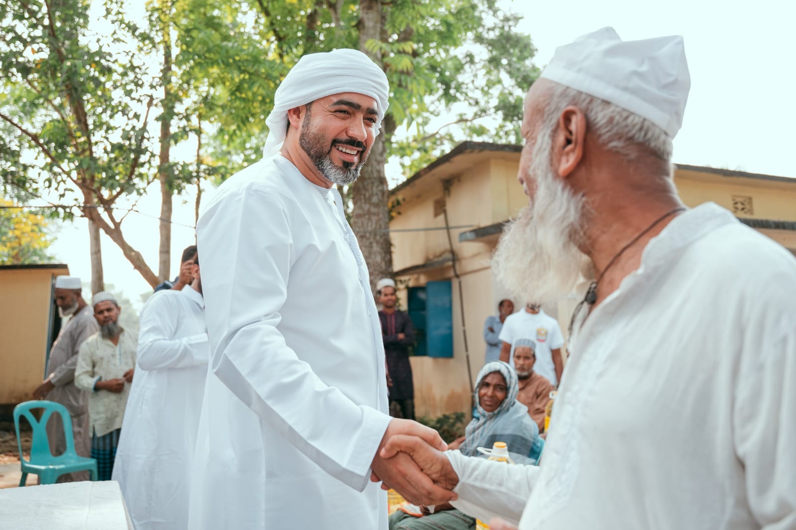 আরব আমিরাতের রাষ্ট্রদূতের মানবিক উদ্যোগে সহায়তা পেয়েছেন বাংলাদেশের প্রায় ১,৫৫,০০০ মানুষ